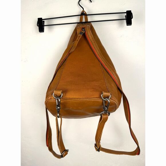 The Sak Leather Convertible Backpack Sling Bag Tan Brown Zip Closure Boho Purse - Picture 4 of 16